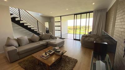Luxurious Penthouse Unit with Golf course View! For Sale in Midfield Estate, Centurion