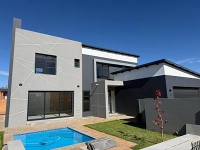 House For Sale in Fountainbrook Estate, Midrand