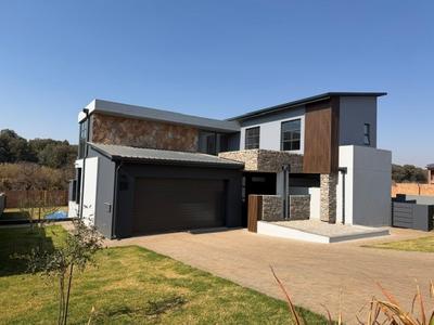 House For Sale in Fountainbrook Estate, Midrand
