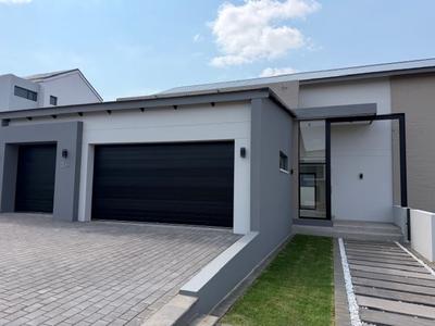 House For Sale in Fountainbrook Estate, Midrand
