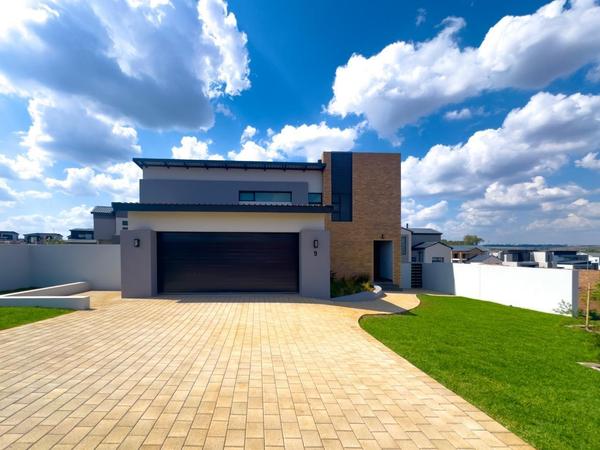 House For Sale in Fountainbrook Estate, Midrand